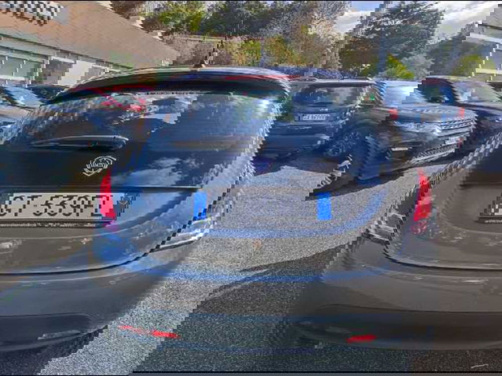 Lancia Ypsilon nuova a Roma (6)