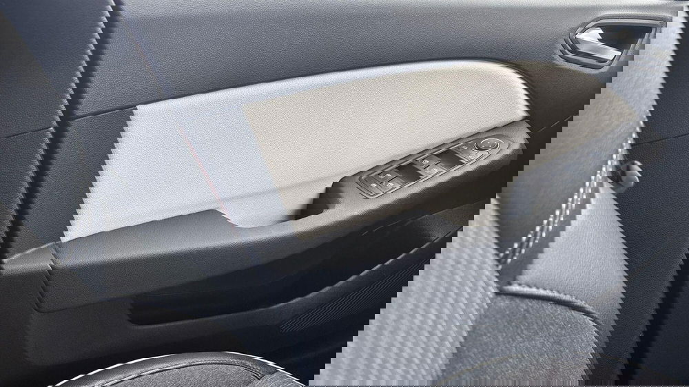 Renault Clio usata a Padova (17)