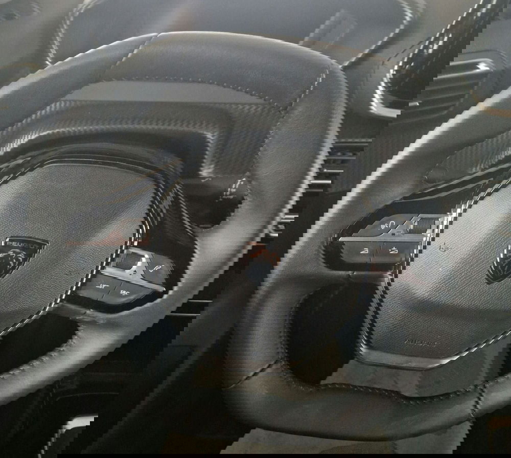 Peugeot 208 usata a Terni (12)