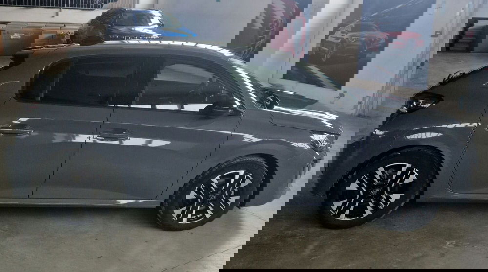 Peugeot 208 usata a Terni (6)