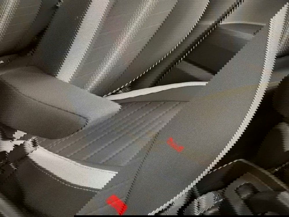 Hyundai i10 nuova a Imperia (12)