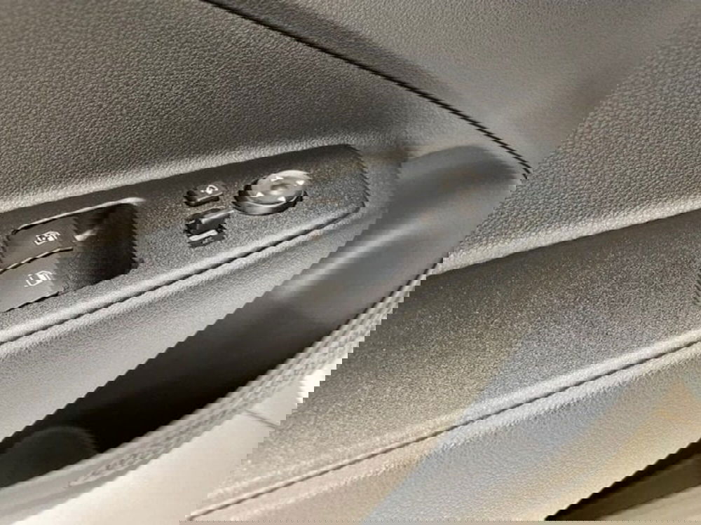 Hyundai i10 nuova a Imperia (18)