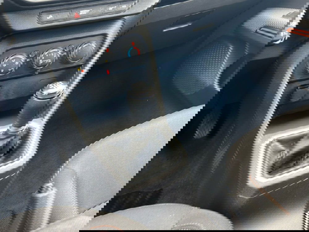 Dacia Sandero usata a Roma (15)