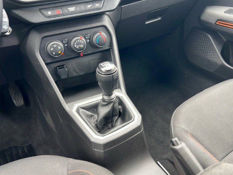 Dacia Sandero usata a Roma (15)