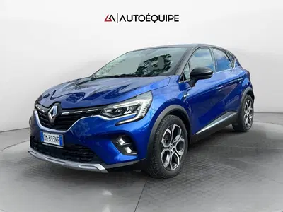 Renault Captur Full Hybrid E-Tech 145 CV Techno Fast Track del 2023 usata a Roma