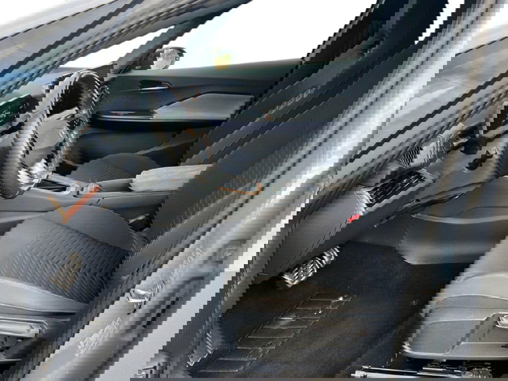 Cupra Born usata a Roma (11)