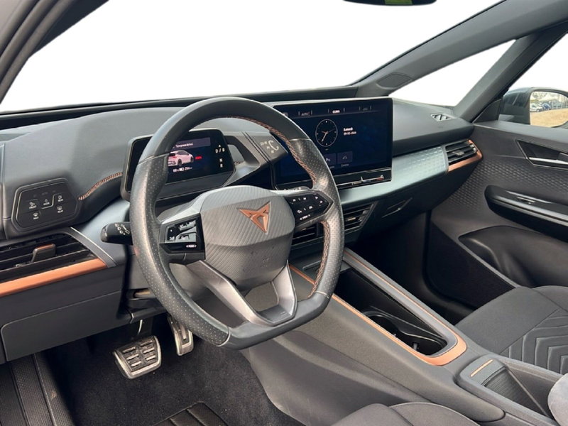 Cupra Born usata a Roma (12)