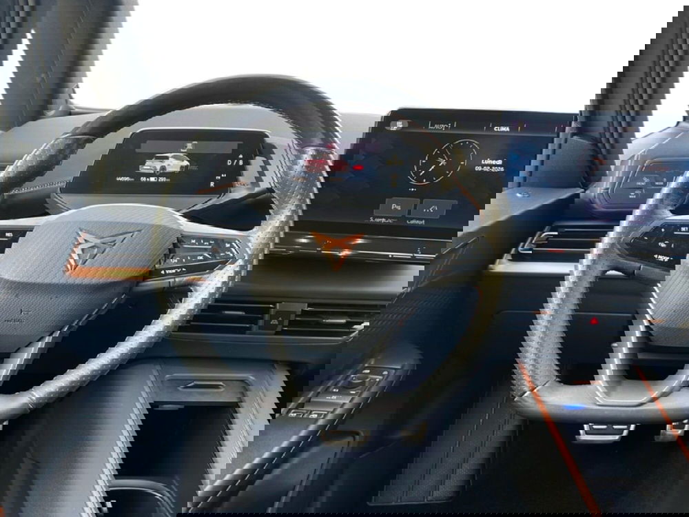 Cupra Born usata a Roma (17)