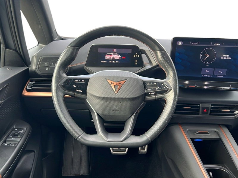 Cupra Born usata a Roma (17)