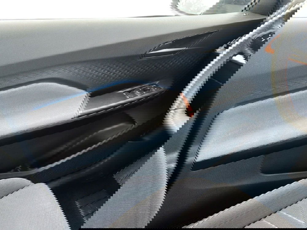 Cupra Born usata a Roma (19)