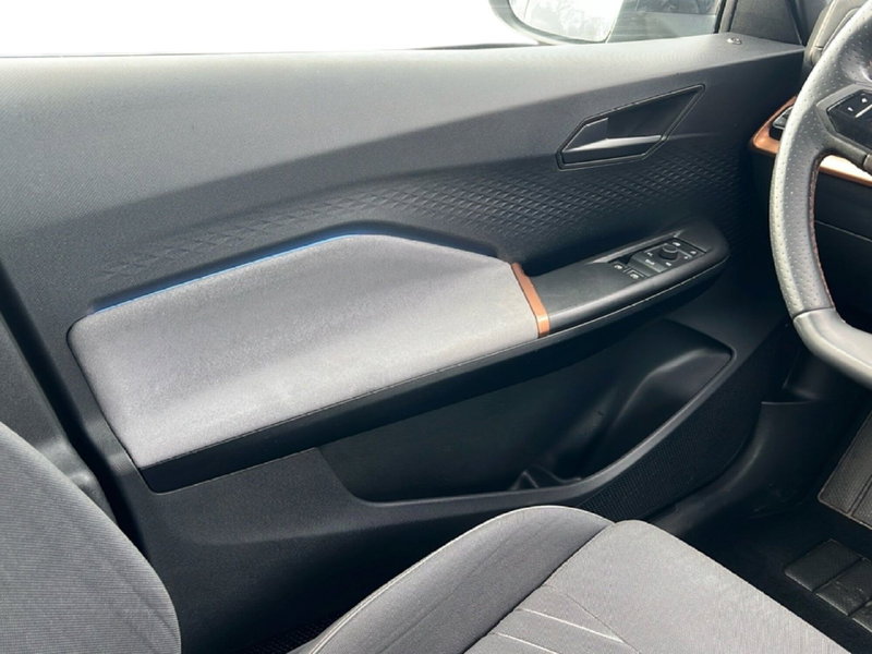 Cupra Born usata a Roma (19)