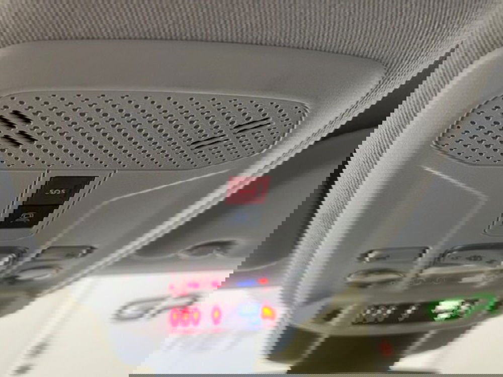 Peugeot 208 nuova a Savona (13)