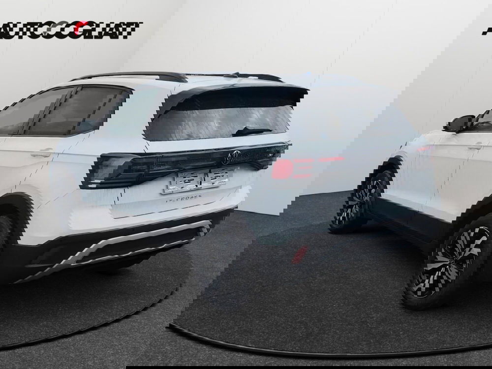 Volkswagen T-Cross nuova a Lecco (6)