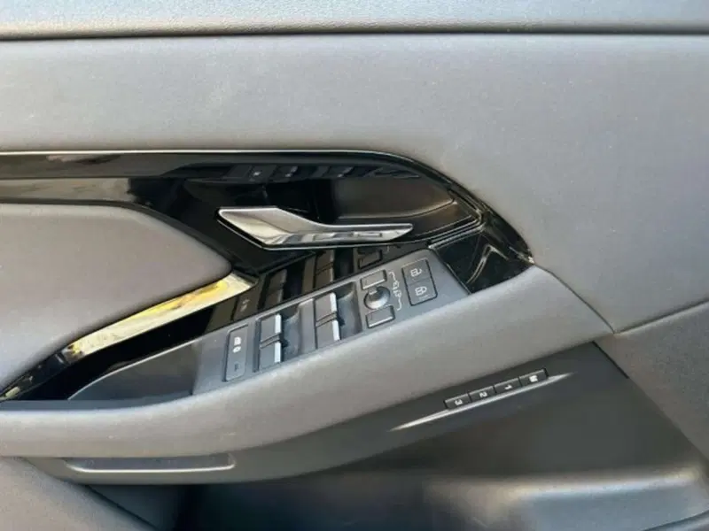 Land Rover Range Rover Evoque usata a Siena (11)