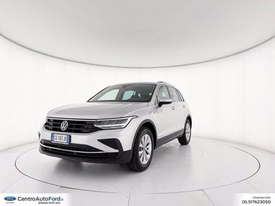 Volkswagen Tiguan 2.0 tdi Life 150cv dsg del 2023 usata a Albano Laziale
