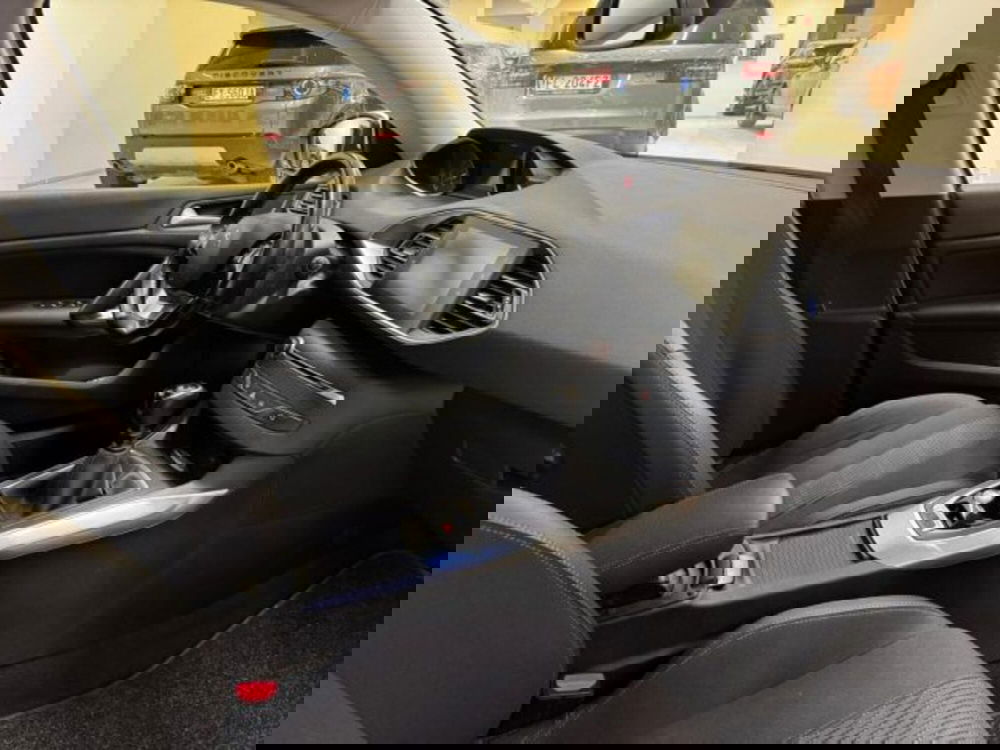 Peugeot 308 SW usata a Modena (5)