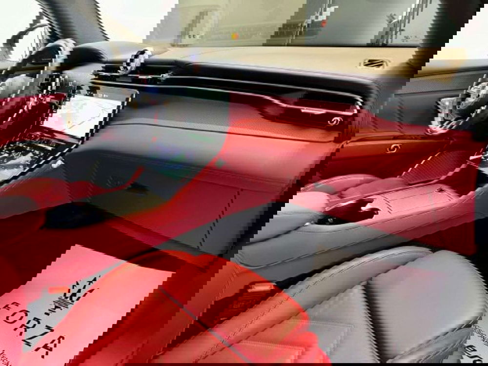 Maserati Grecale usata a Torino (13)