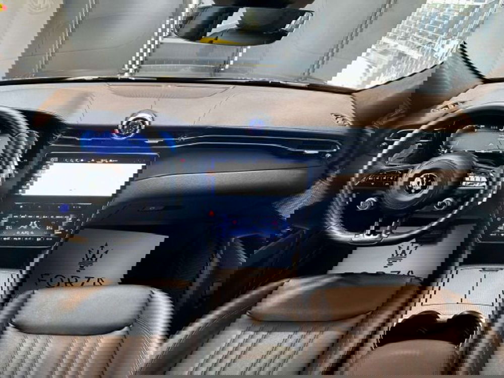 Maserati Grecale usata a Torino (15)