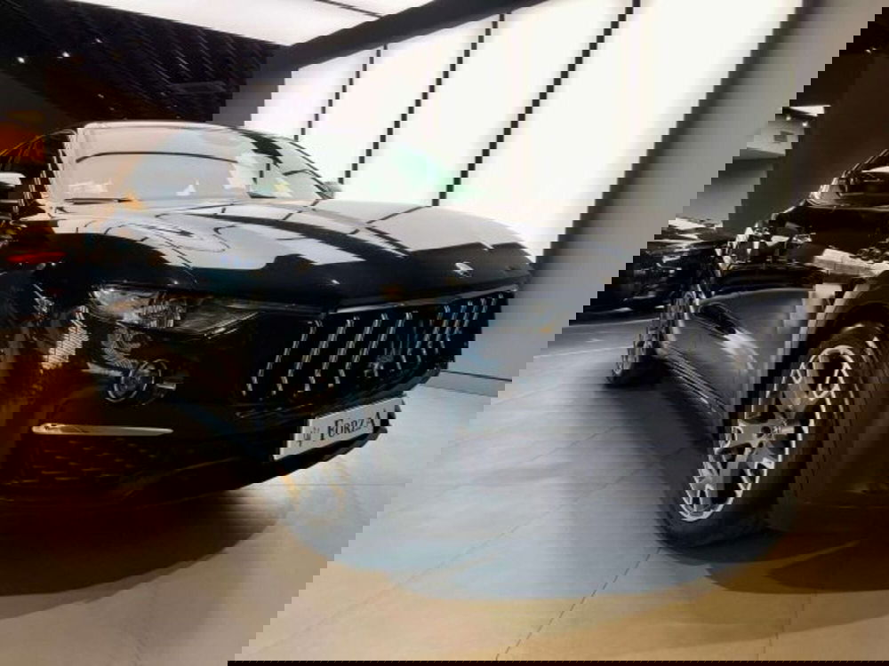 Maserati Levante usata a Torino (3)