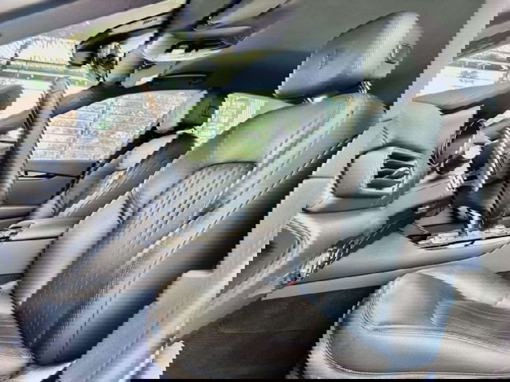 Maserati Levante usata a Torino (10)