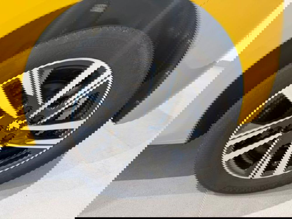 Peugeot 208 usata a Salerno (9)