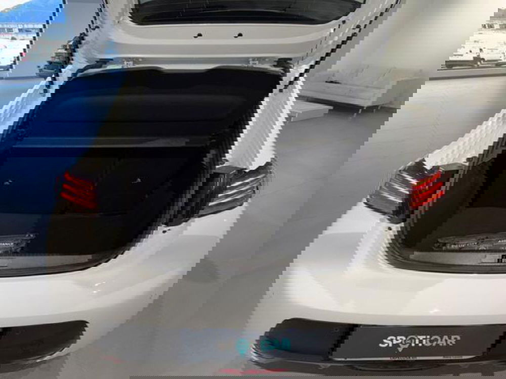 Peugeot 208 usata a Salerno (20)