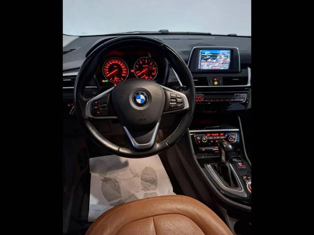 BMW Serie 2 Active Tourer usata a Torino (13)