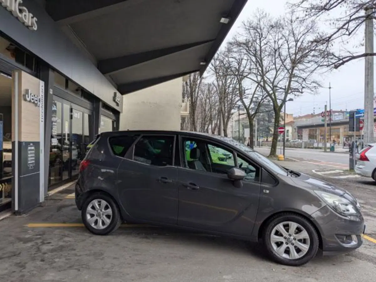 Opel Meriva usata a Parma (6)