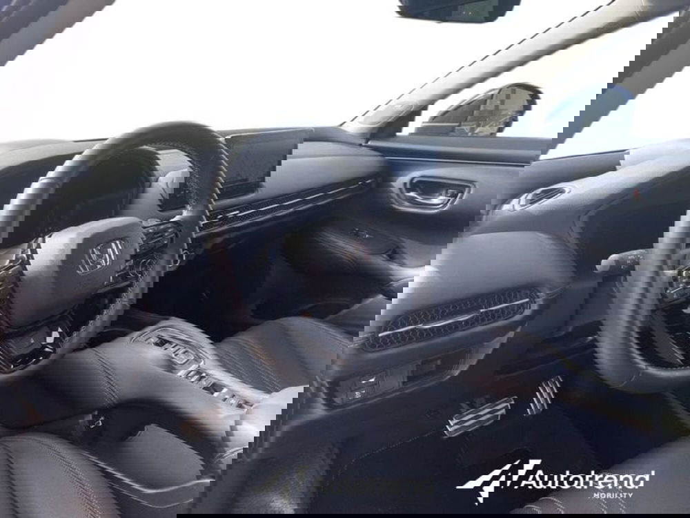 Honda ZR-V usata a Lecce (7)