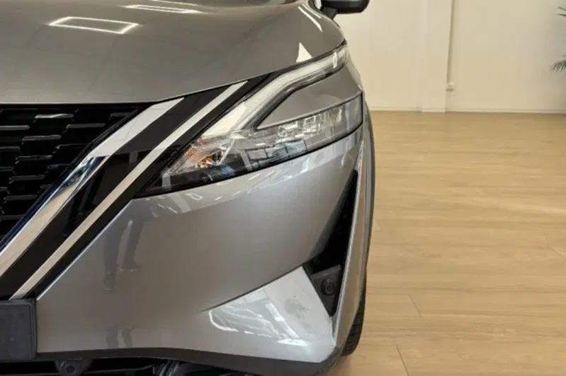 Nissan Qashqai usata a Latina (11)