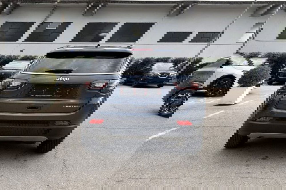 Jeep Compass usata a Latina (6)