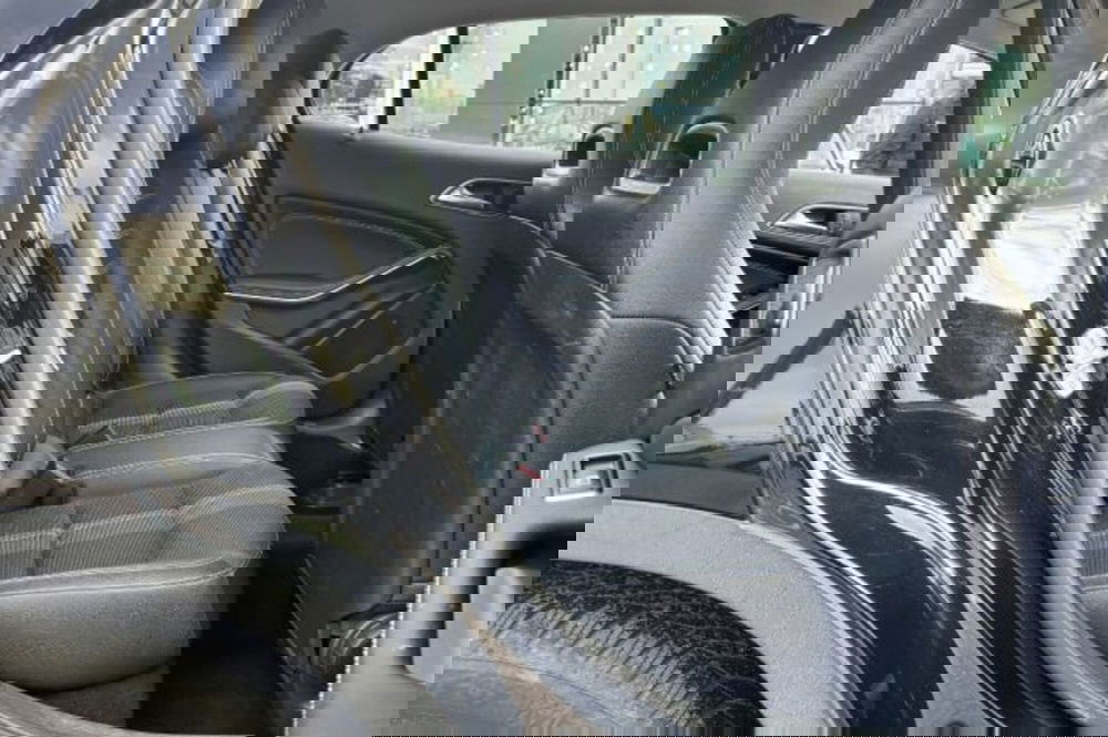 Mercedes-Benz GLA SUV usata a Latina (10)