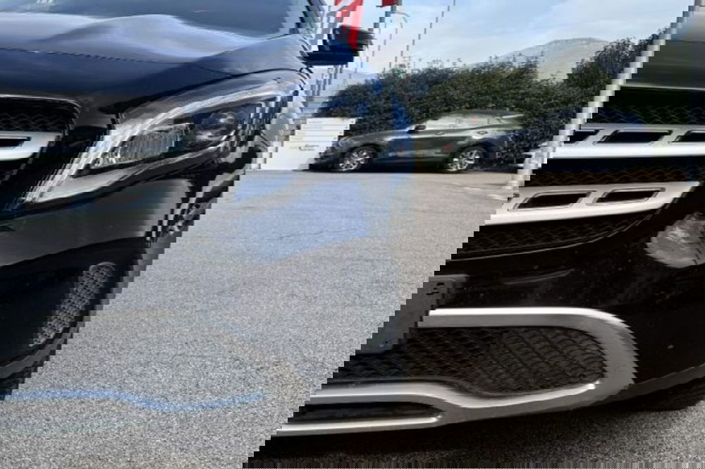 Mercedes-Benz GLA SUV usata a Latina (11)