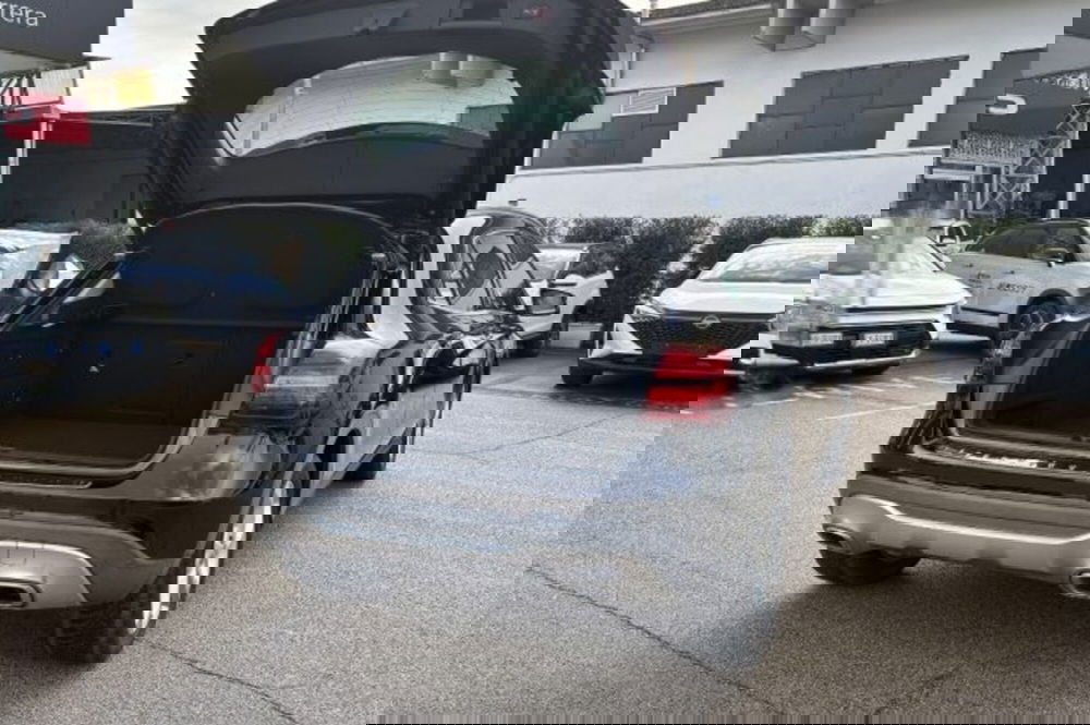 Mercedes-Benz GLA SUV usata a Latina (7)