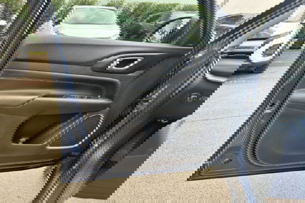 Jeep Compass usata a Latina (12)