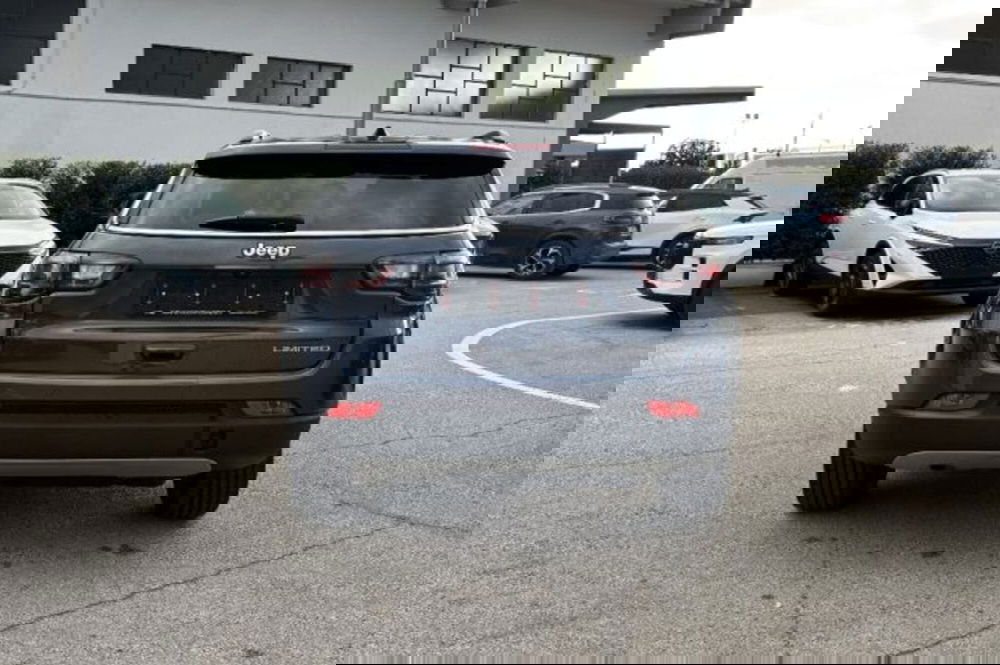 Jeep Compass usata a Latina (6)