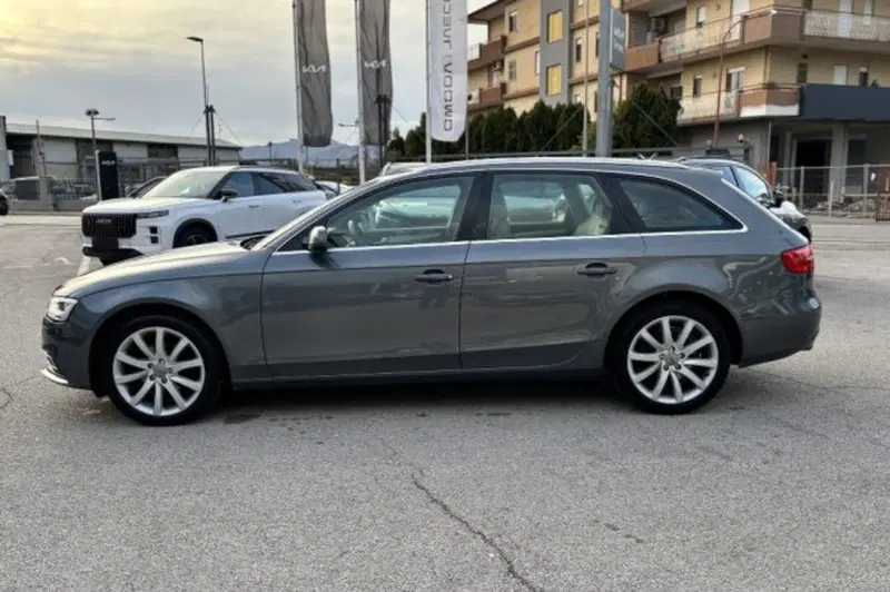 Audi A4 Avant usata a Latina (4)