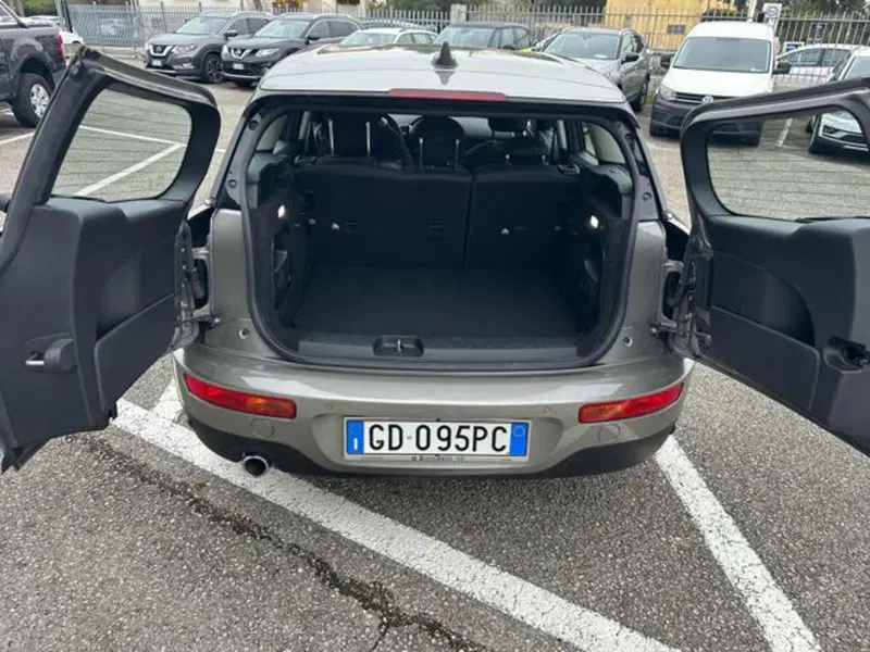 MINI Mini Clubman usata a Lucca (11)