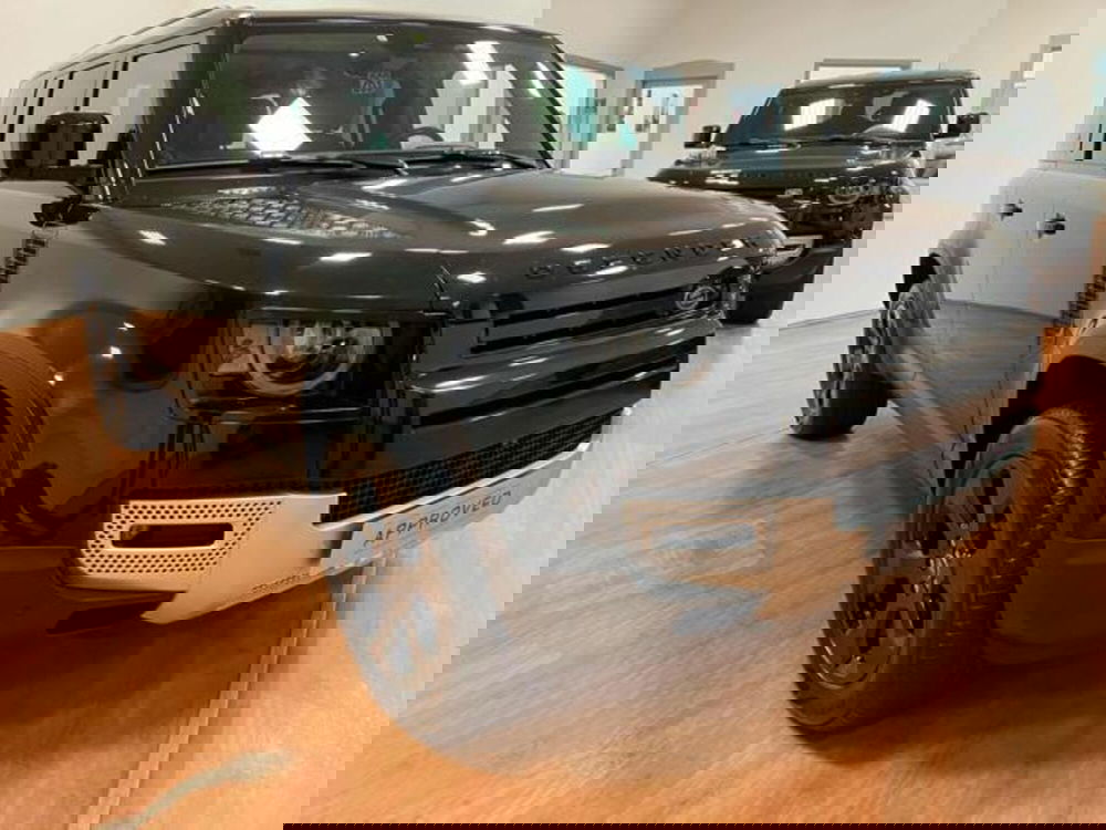 Land Rover Defender usata a Lucca