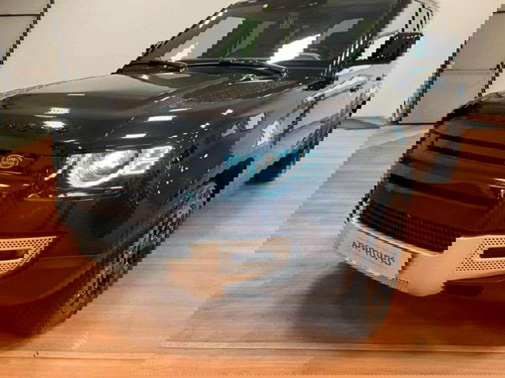 Land Rover Defender usata a Lucca (3)