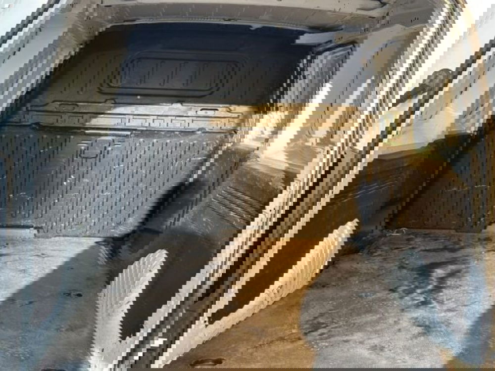 Toyota Proace City usata a Lucca (12)