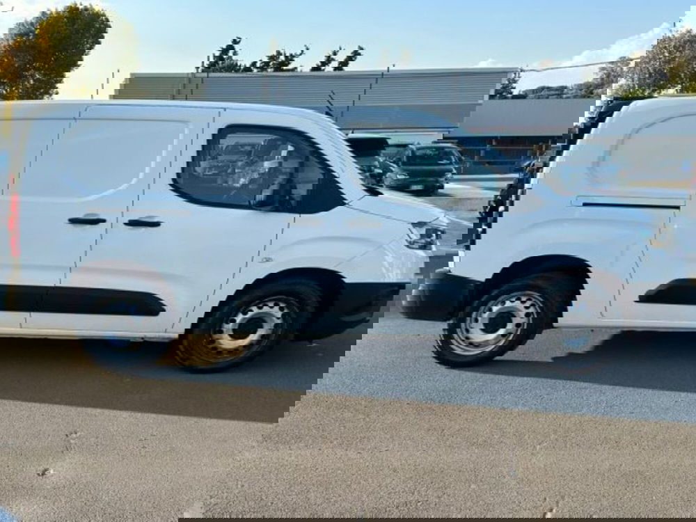 Toyota Proace City usata a Lucca (4)