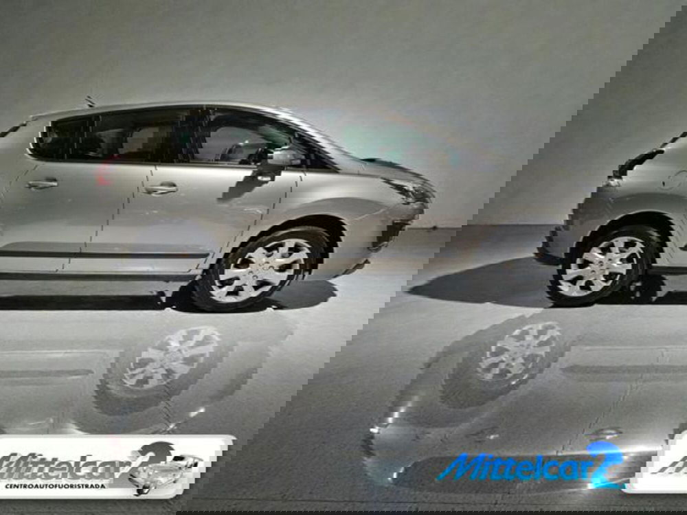 Peugeot 3008 usata a Udine (5)