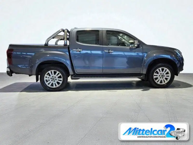 Isuzu D-Max Pick-up usata a Udine (6)