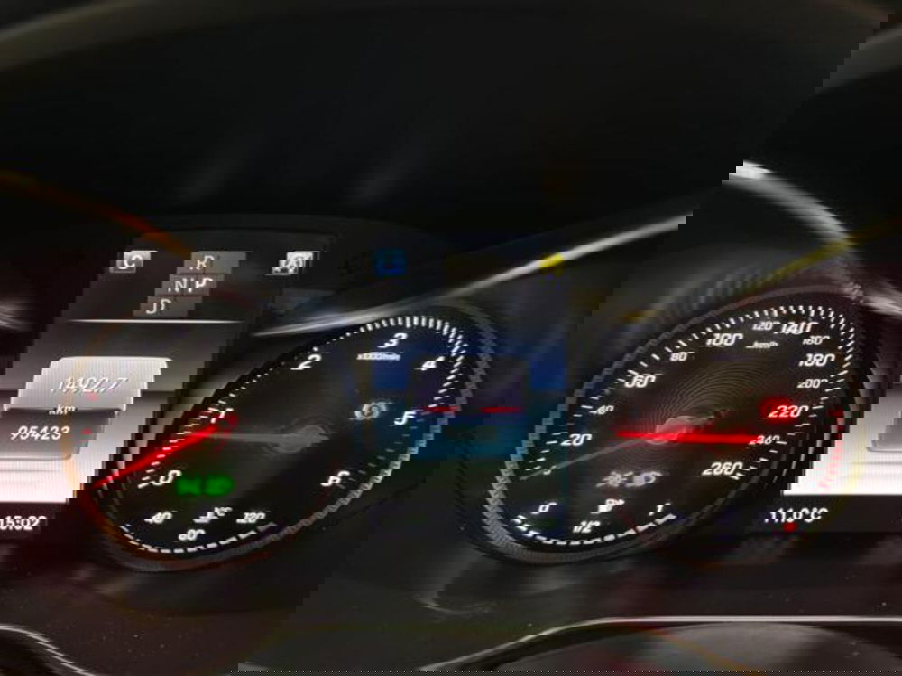 Mercedes-Benz Classe C Cabrio usata a Milano (11)