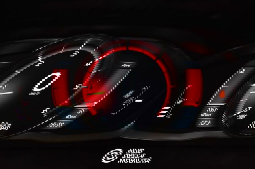 Volvo XC60 usata a Perugia (8)