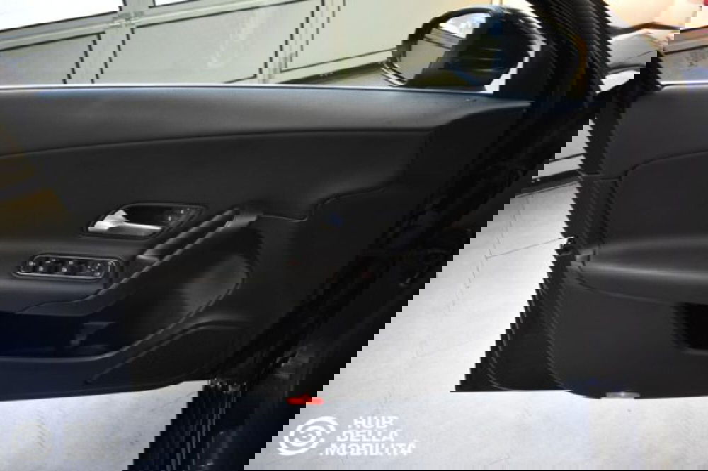 Mercedes-Benz Classe A Sedan usata a Perugia (7)