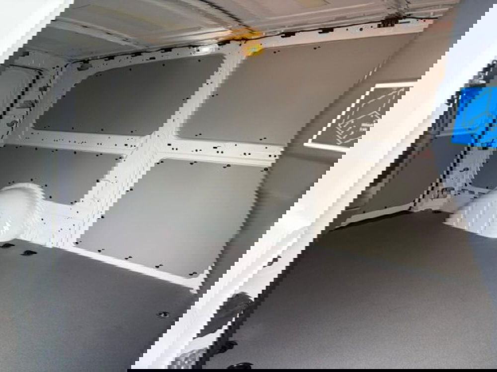 Mercedes-Benz Vito nuova a Bergamo (7)