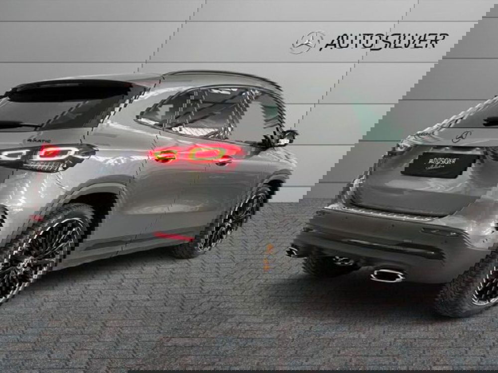 Mercedes-Benz GLA SUV usata a Verona (2)