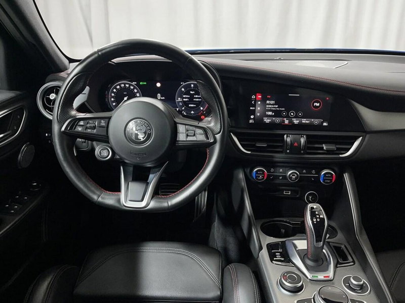 Alfa Romeo Giulia usata a Sondrio (13)